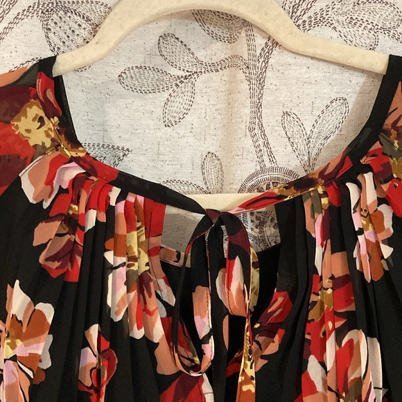 Madewell Tie-Back Bubble-Sleeve Top in French Rose. Size: Small - Picture 11 of 17